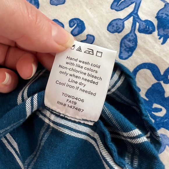 Women's Draper James Blue and White Window Pane Flannel Size 4 - Picture 12 of 14